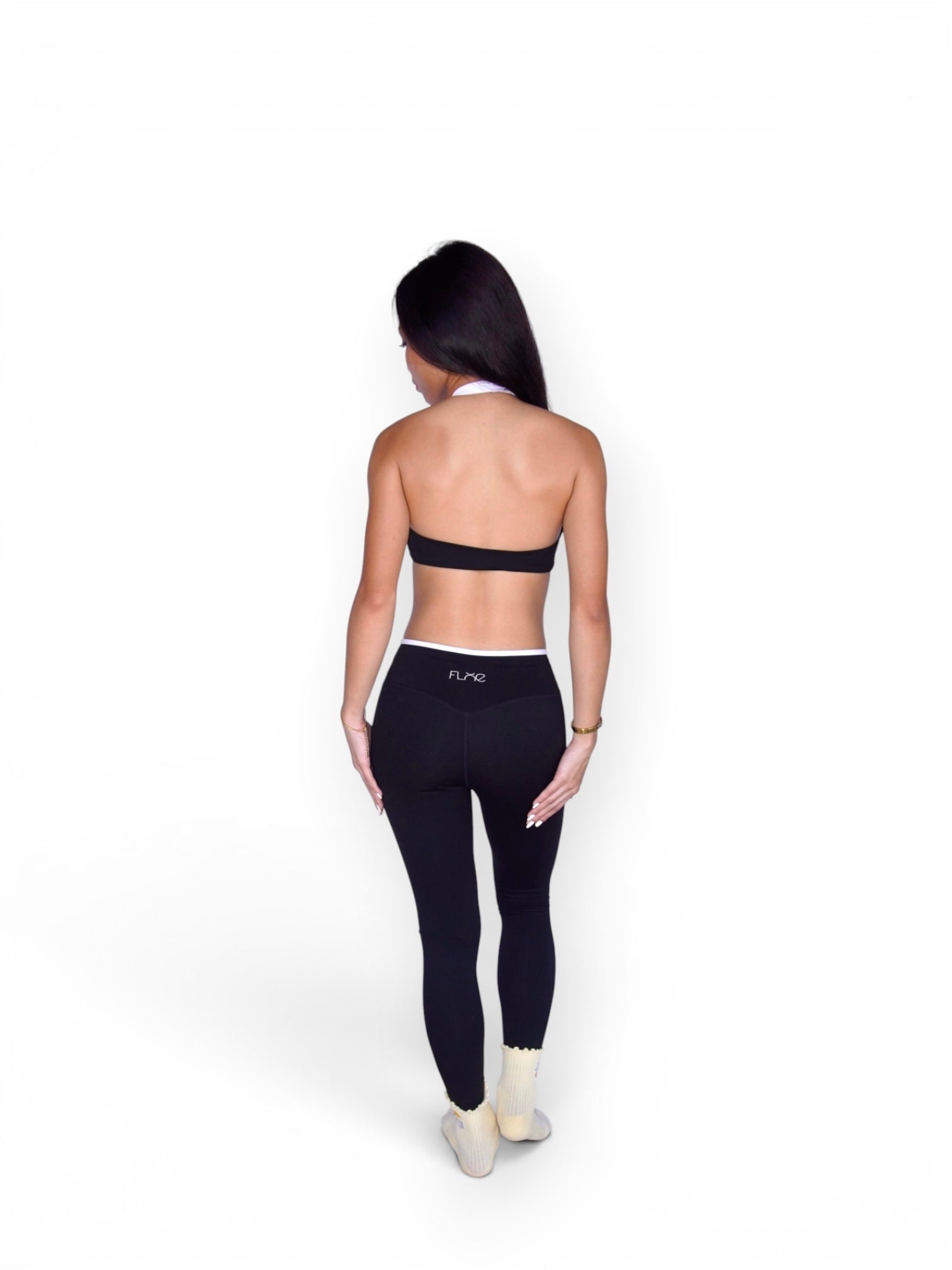 Muse Blush Sports Bra X Noir Leggings